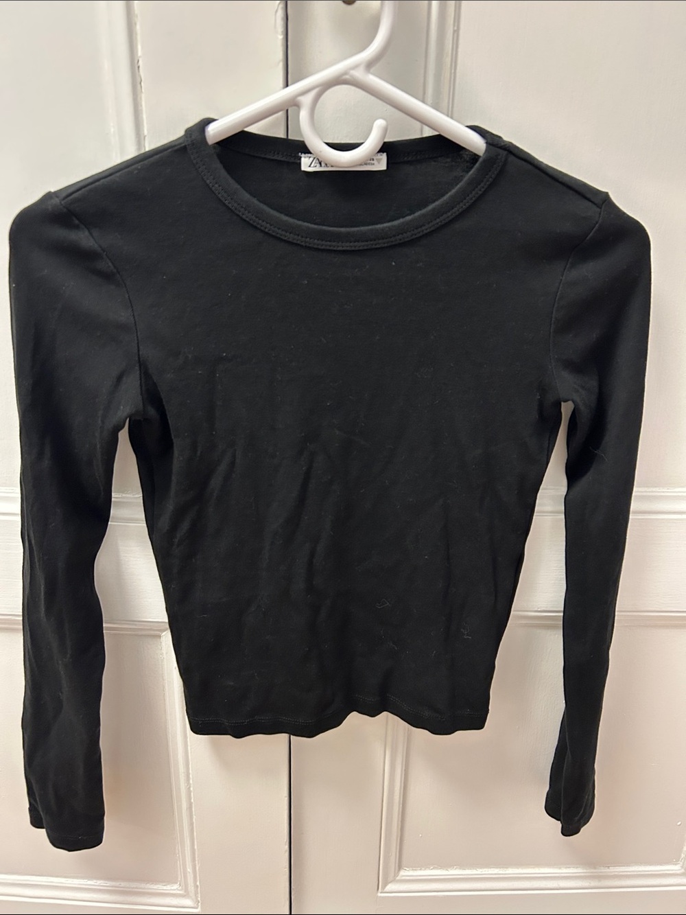 Zara Black Long Sleeve Crewneck Top - Slim Fit